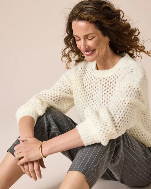 Outlet Pullover mit Lochstruktur Strickware