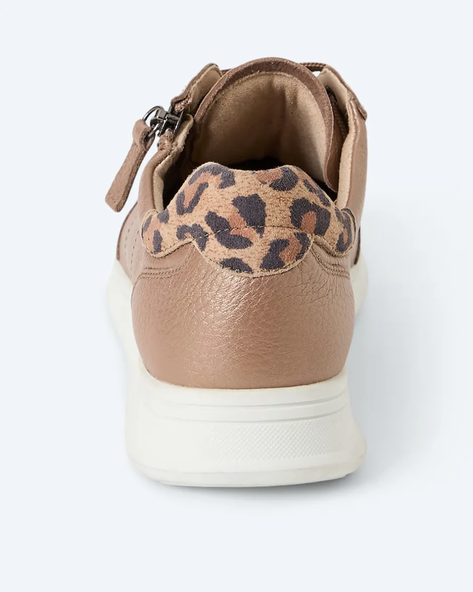 Sneaker aus Hirschleder Schuhe