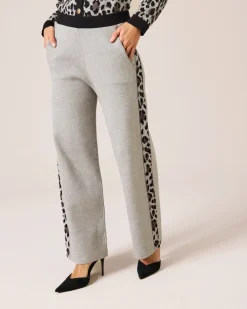 New Strickhose mit seitlichen Leostreifen Hosen